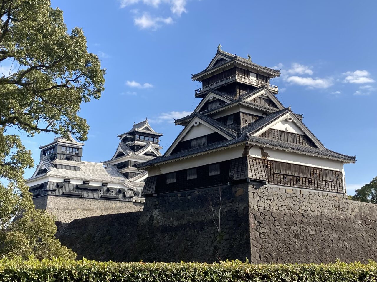 Kumamoto notebook by Higo Hana